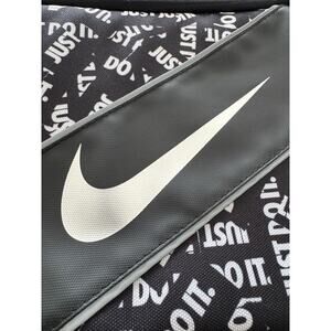 Nike Lunch Accessory